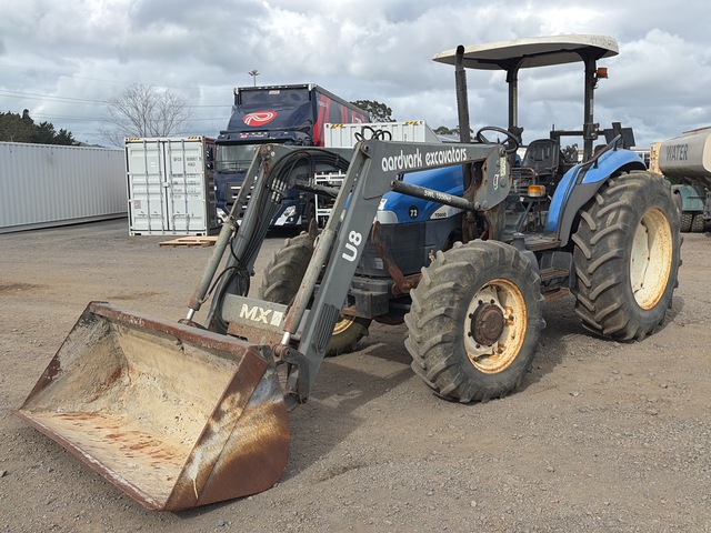 New Holland TD80D 4WD Tractor New Holland TD80D 4WD Tractor