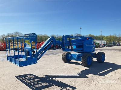 Genie 4WD Diesel Plataforma Elevadora Articulada