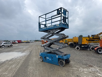 2007 Genie 2032 Electric Scissor Lift