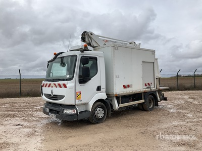 2013 Comilev EN140TPC on 2013 Renault Midlum 180 Bucket Truck