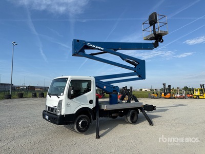 2015 Socage DA324 24 m on 2015 Nissan Cabstar NT400 Lkw-Arbeitsbühne