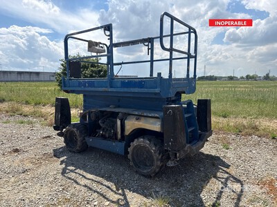 2016 Haulotte Compact 12DX D منصة رفع متحركة (Inoperable)