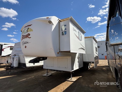 2009 Citation 38THDS 38 ft Tri/A Toy Hauler Rimorchio da viaggio