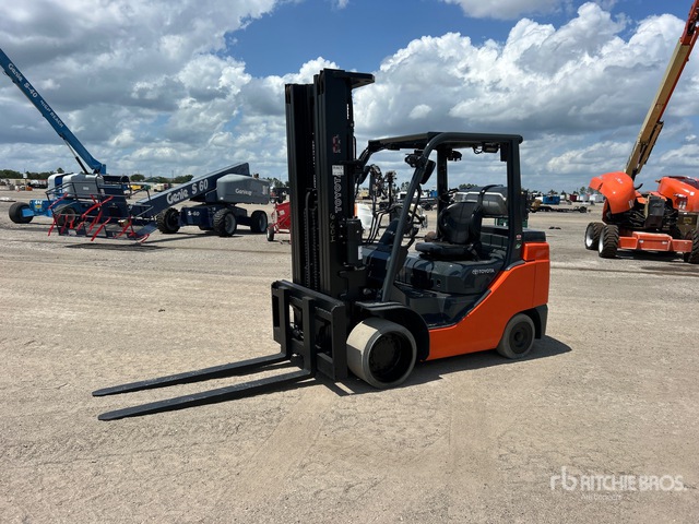2019 Toyota 8FGC35U 7500 lb Cushion Tire Forklift