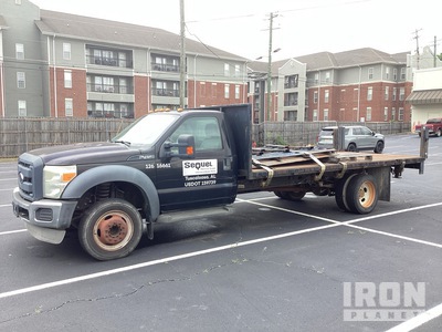 2013 Ford F-450 XL 4x2 Flatbed Truck