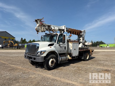 2014 Terex Commander C4047 on 2015 International 7400 Comm 4047 4x2 Digger Derrick Truck