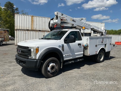 2017 Altec AT37G 37 ft on 2017 Ford F-550 4x2 Bucket Truck