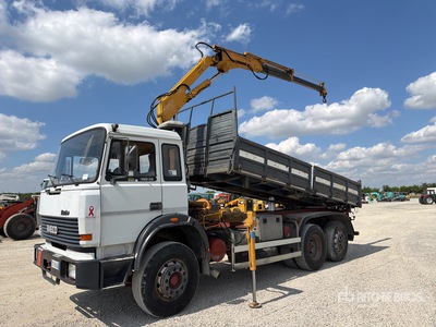 1991 Nuova Compa C980/25C 4900 kg Articulated Boom on 1989 Iveco 6x2 Dump Truck with Crane