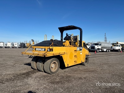 2009 Cat PS-360C 7 Wheel Pneumatic Roller