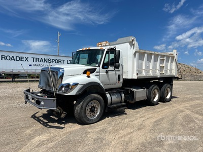 2010 International 7500 SBA Workstar 6x4 Hi-Rail 3-Achs Kipper-Lkw