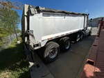 Picture, Right Rear Corner