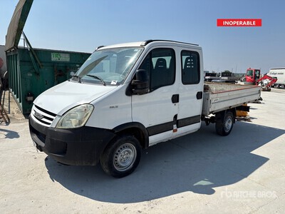 2007 Iveco Daily 29L12 Crew Cab Ciężarówka z płaską platformą (Inoperable)
