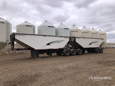 2010 Doepker 28 ft Super B-Train Lead Rimorchio per granaglie
