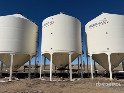 Meridian 1612S D5 +/- 100 ton Hopper Grain Bin