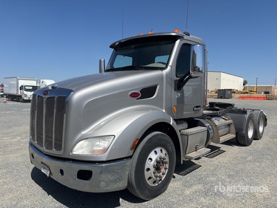 2020 Peterbilt 579 T/A Day Cab Truck Tractor
