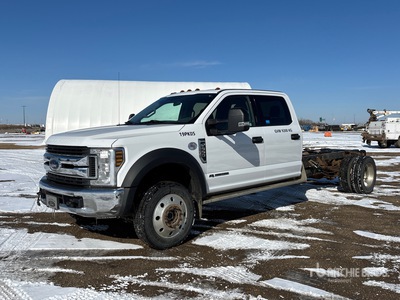2019 Ford F-550 XLT 4x4 Crew Cab Kabina i podwozie