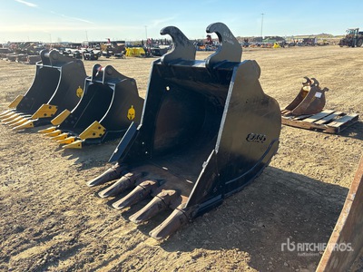 Esco 46 in Q/C Digging Excavator Bucket - Fits Hitachi ZX250