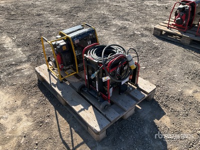 Quantity of (2) Factair blown fiber compressor Attrezzatura industriale