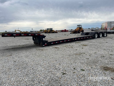 2016 XL Specialized XL 110 HDE 55 ton Tri/A Extendable Removable Gooseneck Lowboy Trailer
