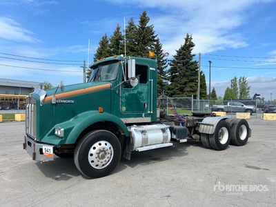 2004 Kenworth T800 6x4 T/A Dagcabine Trekker