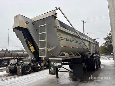 2018 Midland SK340 34 ft Tri/A End Dump Trailer