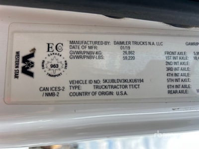 2019 Western Star 5700XE DC 6x4 T/A Day Cab Truck Tractor