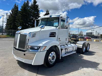 2019 Western Star 5700XE DC 6x4 T/A Day Cab Truck Tractor