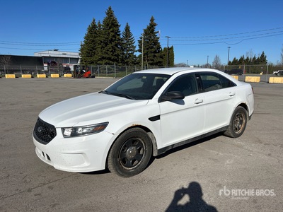 2015 Ford Taurus LX AWD Automobile