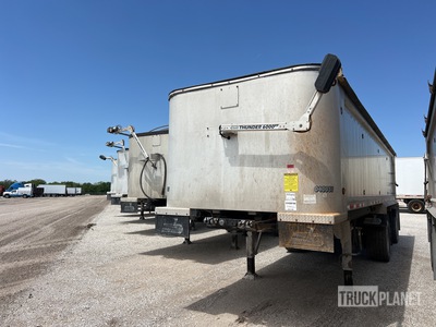2011 Transcraft ADIWQ309660-2 30 ft T/A Spread Axle Aluminum Frameless Remolque banera