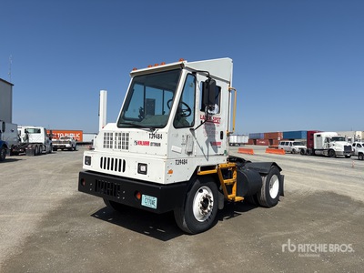 2015 Ottawa YT 4x2 Trattore portuale