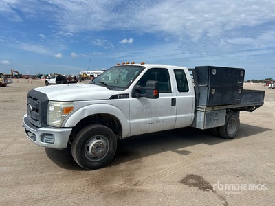 2016 Ford F-350 4x4 Extended Cab Platte vrachtwagen