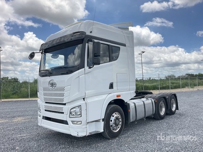 2024 ELAM 550D 6x4 Tractocamion con Dormitorio / T/A Cabover w/ Sleeper