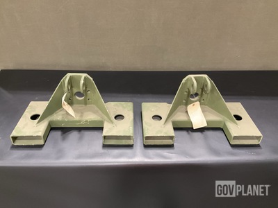(2) Terex 09.4697.0002 Bracket Mounts