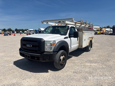 2014 Ford F-450 XL 4x2 Service Truck