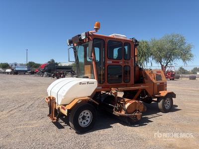 1998 Broce RJ350 Selbstfahrendes Kehrbesen