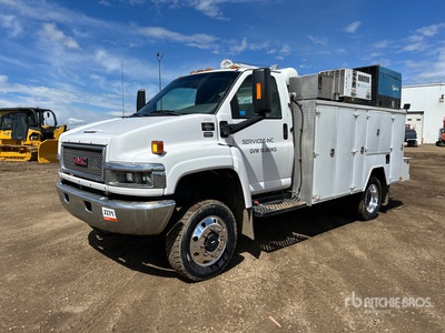 2006 GMC C5500 4x4 Service Truck