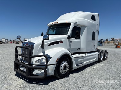 2023 Peterbilt 579 6x4 T/A Slaapcabine Trekker