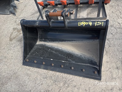 Warrior WBMCS20-025 48 in 0.24 m3 Cleanup Excavator Bucket - Fits Warrior