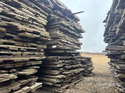 Quantity of 8 ft x 14 ft access Mats