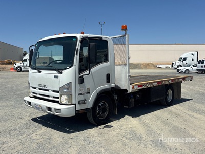 2014 Isuzu NPR 4x2 Flatbed Truck