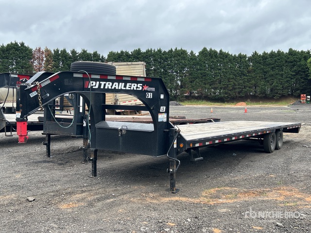 2025 PJ Trailers 32 ft T/A Gooseneck LS322 Equipment Trailer
