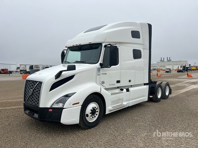 2022 Volvo VNL760 6x4 T/A Sleeper Truck Tractor