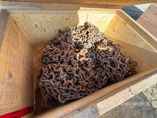 Set of 20.5 x 25 Wheel Loader Chains Divers