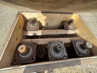 Quantity of (5) Eaton Drive Motors