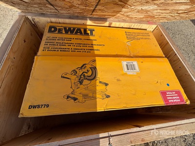 Dewalt 12 in Compound Sliding Miter Saw Varios, herramientas manuales (Unused)