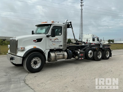 2026 Peterbilt 567 8x4 Roll-Off Truck