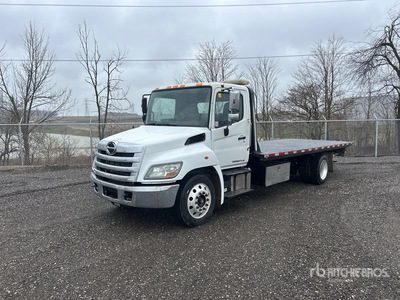 2023 Hino L6 4x2 Rollback Truck