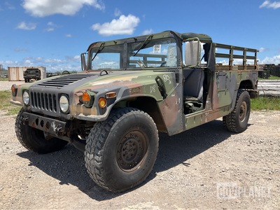 2007 AM General M1097R1 HMMWV 2 Door Soft Top w/Truck Body