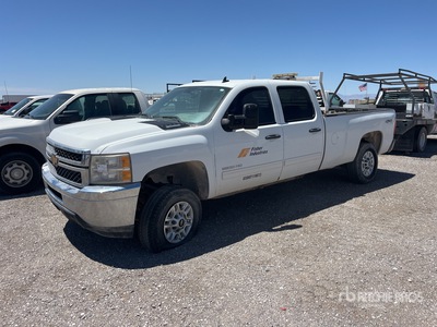 2013 Chevrolet Silverado 2500 HD 4x4 Crew Cab Pickup (Inoperable)