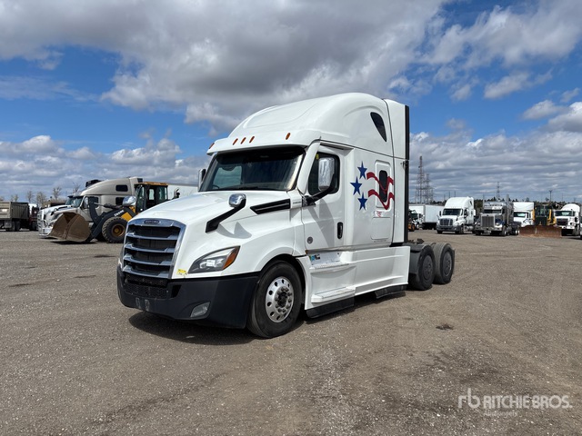 2021 FREIGHTLINER CASCADIA